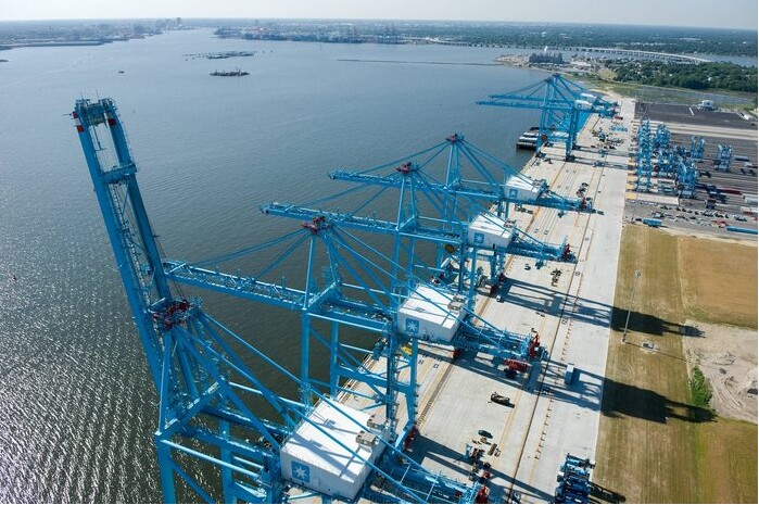 1456147070829394.jpg 0`1WB_$L}525ZD`X5A5`M33.jpg